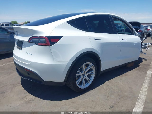 Продаж на аукціоні авто 2023 Tesla Model Y Awd/long Range Dual Motor All-wheel Drive, vin: 7SAYGDEE0PF663903, номер лоту: 45470069