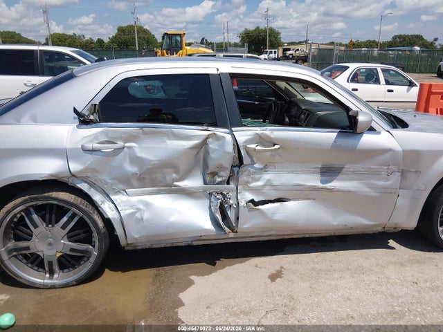 45470073 :رقم المزاد ، 2C3JA53G95H187155 vin ، 2005 Chrysler 300 Touring مزاد بيع
