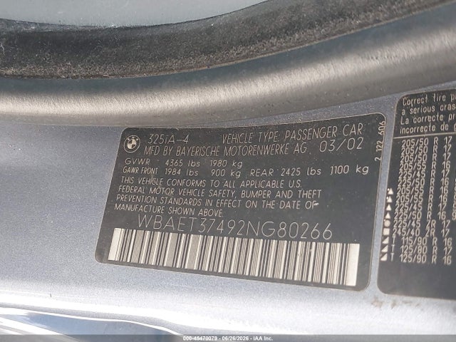 45470079 :رقم المزاد ، WBAET37492NG80266 vin ، 2002 Bmw 325i مزاد بيع