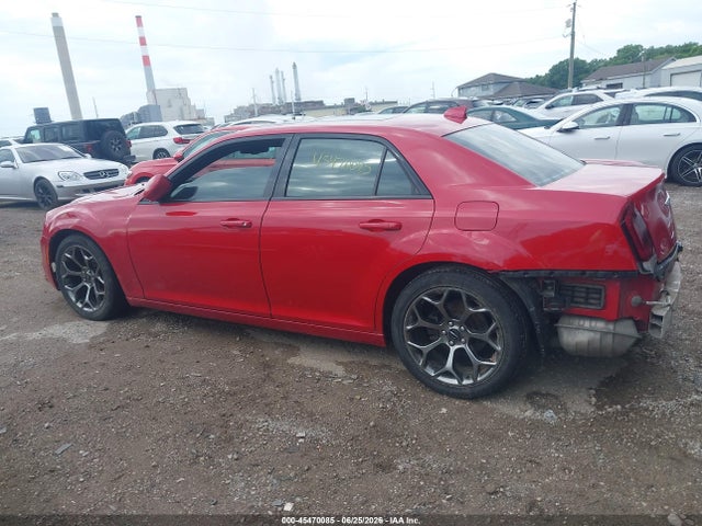 2015 Chrysler 300 300s მანქანა იყიდება აუქციონზე, vin: 2C3CCABGXFH903964, აუქციონის ნომერი: 45470085
