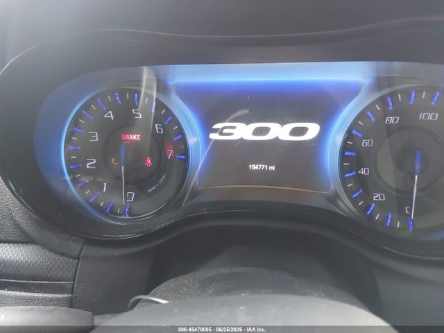 2015 Chrysler 300 300s მანქანა იყიდება აუქციონზე, vin: 2C3CCABGXFH903964, აუქციონის ნომერი: 45470085
