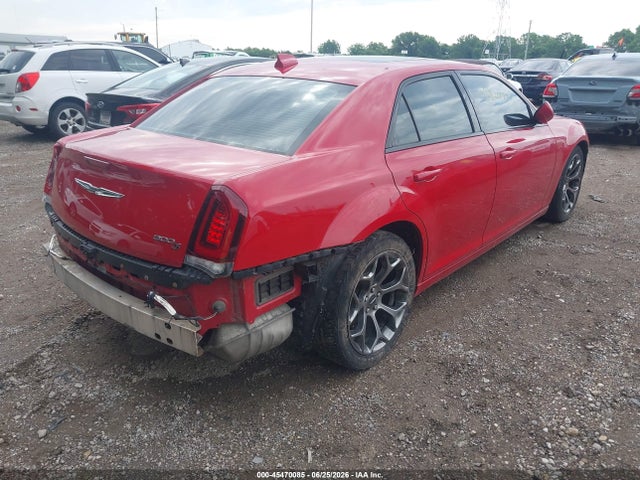 2015 Chrysler 300 300s მანქანა იყიდება აუქციონზე, vin: 2C3CCABGXFH903964, აუქციონის ნომერი: 45470085