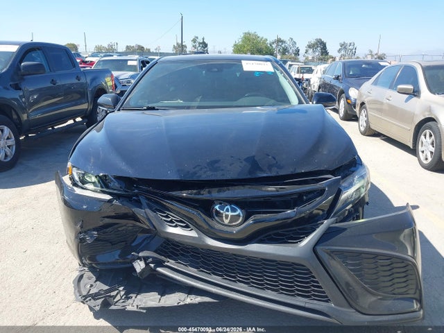 4T1T11AKXNU046933 Toyota CAMRY SE