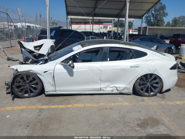 Tesla Model S 100d/75d/long Range/standard Range 2019 5YJSA1E27KF348811 Image 18