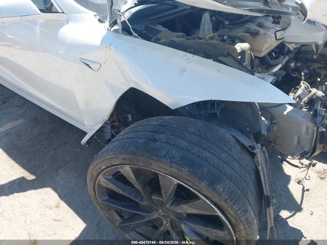 Tesla MODEL S 2019 5YJSA1E27KF348811 Image 27