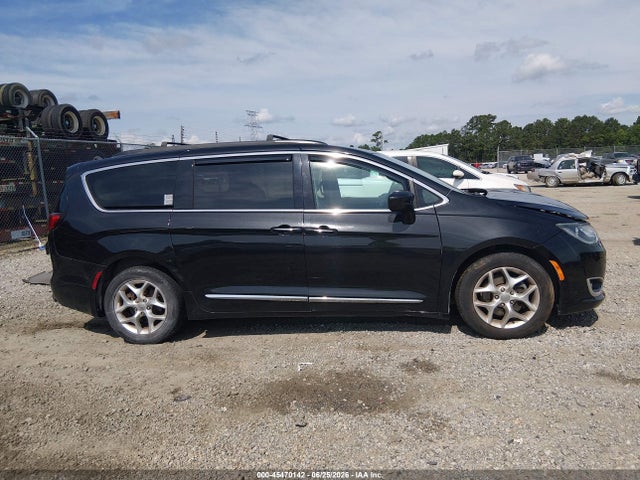 Chrysler Pacifica Touring-l 2017 2C4RC1BG1HR503634 Image 14