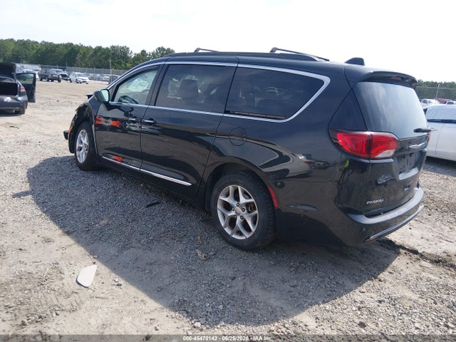 Chrysler Pacifica Touring-l 2017 2C4RC1BG1HR503634 Image 3