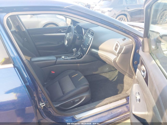 Продажа на аукционе авто 2018 Nissan Maxima 3.5 S, vin: 1N4AA6AP1JC409551, номер лота: 45470143