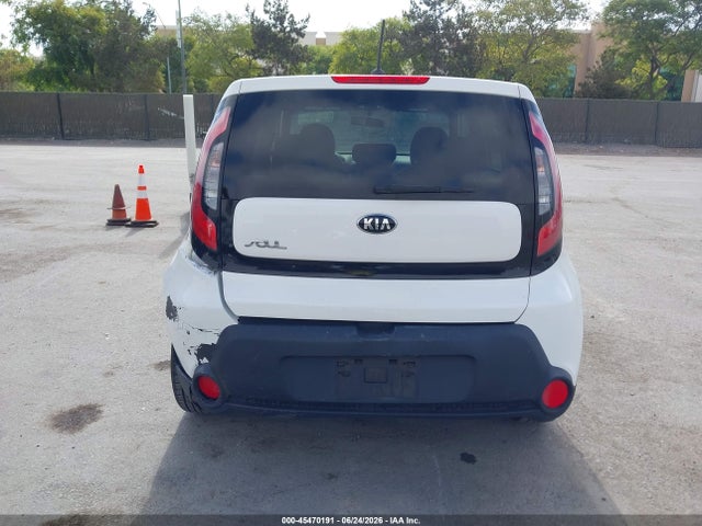 45470191 :رقم المزاد ، KNDJN2A22F7186061 vin ، 2015 Kia Soul مزاد بيع