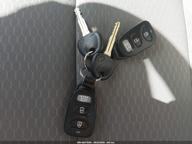 5NPD74LF9LH610863 Hyundai ELANTRA SE