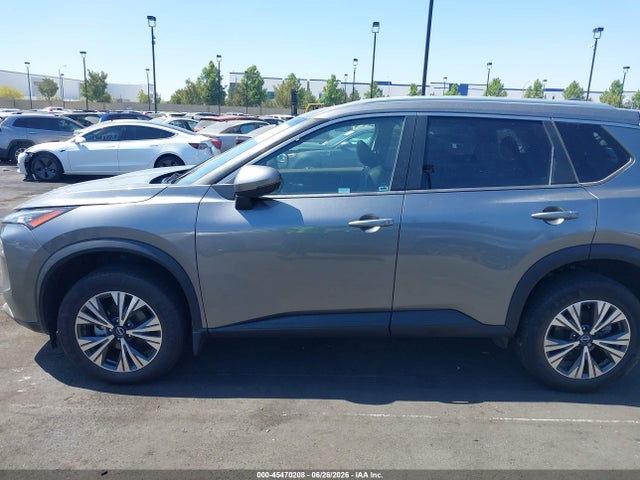 JN8BT3BA6NW043788 Nissan Rogue Sv Fwd
