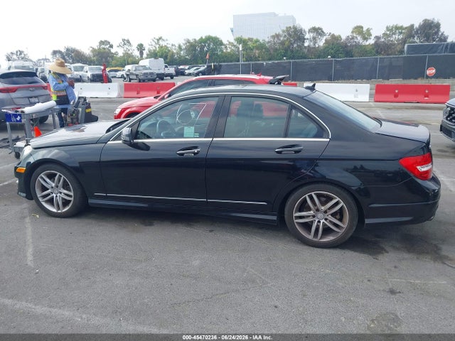 WDDGF4HB6EA957928 Mercedes-Benz C 250 Sport