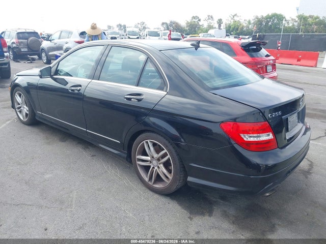WDDGF4HB6EA957928 Mercedes-Benz C 250 Sport