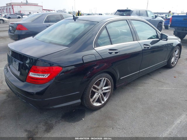 WDDGF4HB6EA957928 Mercedes-Benz C 250 Sport