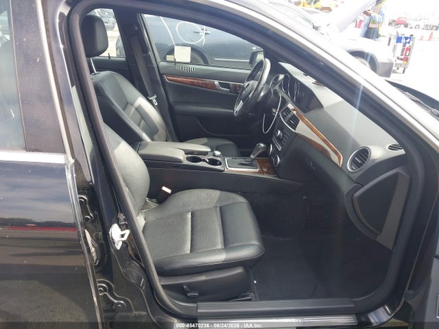WDDGF4HB6EA957928 Mercedes-Benz C 250 Sport