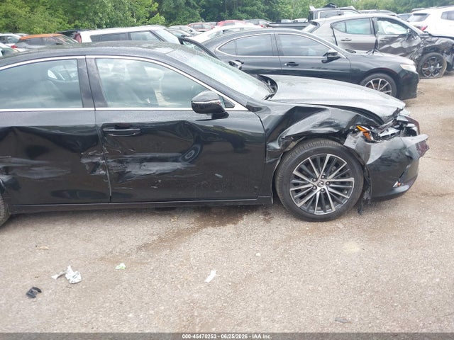 45470253 :رقم المزاد ، 58AD11D17NU009189 vin ، 2022 Lexus Es 250 مزاد بيع