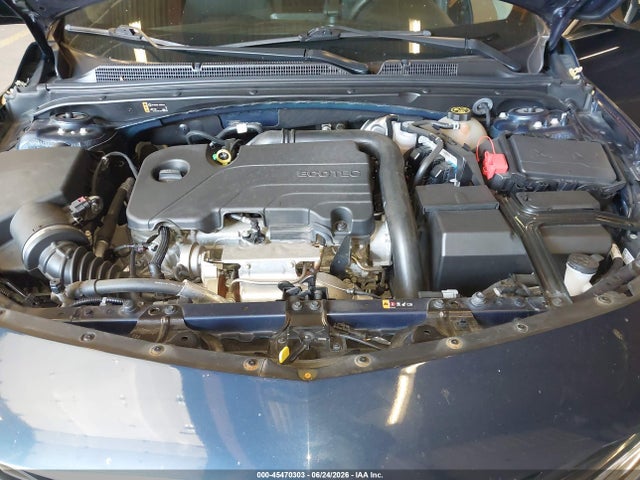 1G1ZD5ST5NF135696 Chevrolet Malibu Fwd Lt