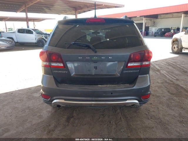 Dodge Journey Crossroad Plus 2017 3C4PDCGG3HT520425 Image 16