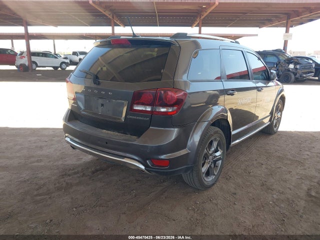 Dodge Journey Crossroad Plus 2017 3C4PDCGG3HT520425 Image 4