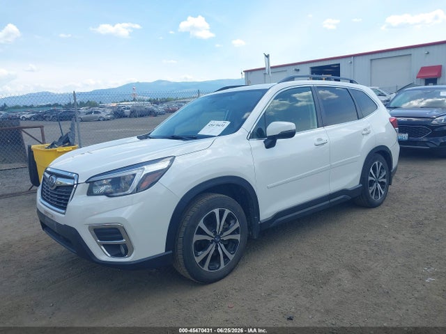 Subaru Forester Limited 2021 JF2SKASC8MH445420 Image 2