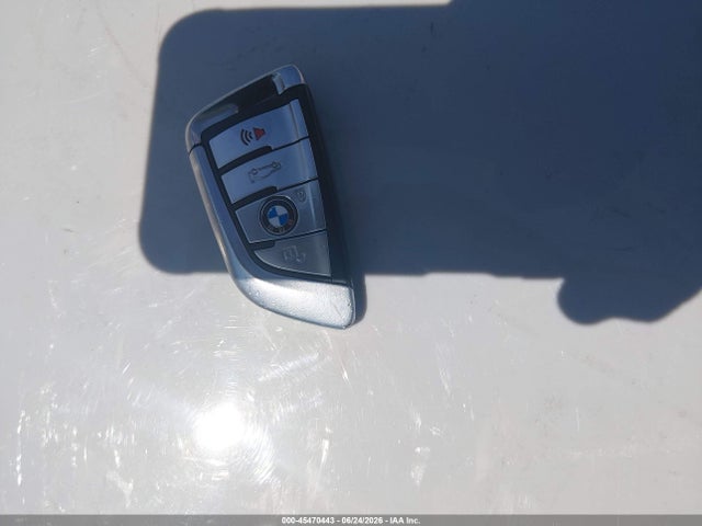 45470443 :رقم المزاد ، WBA7E2C59GG738526 vin ، 2016 Bmw 740i مزاد بيع