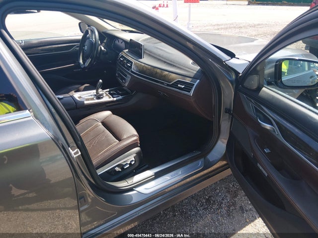 45470443 :رقم المزاد ، WBA7E2C59GG738526 vin ، 2016 Bmw 740i مزاد بيع