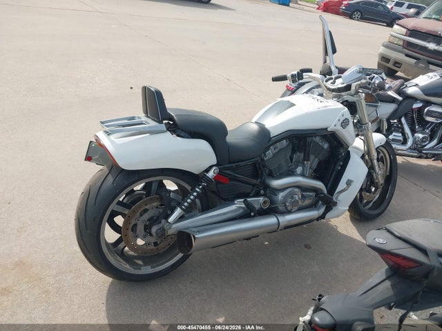 45470455 :رقم المزاد ، 1HD1HPH12GC800647 vin ، 2016 Harley-davidson Vrscf Vrod Muscle مزاد بيع