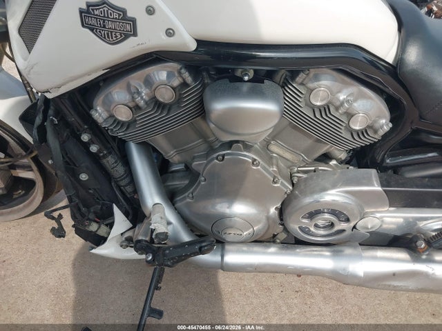45470455 :رقم المزاد ، 1HD1HPH12GC800647 vin ، 2016 Harley-davidson Vrscf Vrod Muscle مزاد بيع