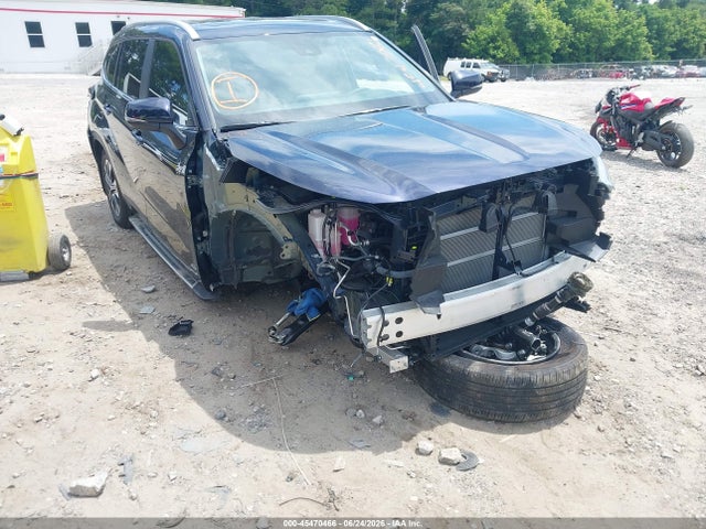 5TDKBRCH9SS661762 Toyota Highlander Hybrid Xle