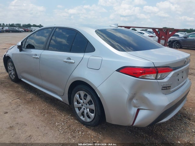 2022 Toyota Corolla Le მანქანა იყიდება აუქციონზე, vin: JTDEPMAE2N3026687, აუქციონის ნომერი: 45470561