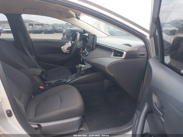 2022 Toyota Corolla Le მანქანა იყიდება აუქციონზე, vin: JTDEPMAE2N3026687, აუქციონის ნომერი: 45470561