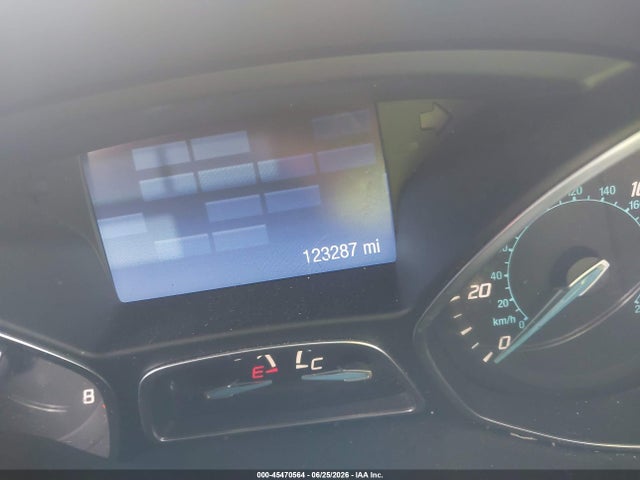 45470564 :رقم المزاد ، 1FADP3F24EL397621 vin ، 2014 Ford Focus Se مزاد بيع