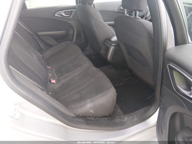 Продаж на аукціоні авто 2015 Chrysler 200 Limited, vin: 1C3CCCAB1FN577447, номер лоту: 45470583