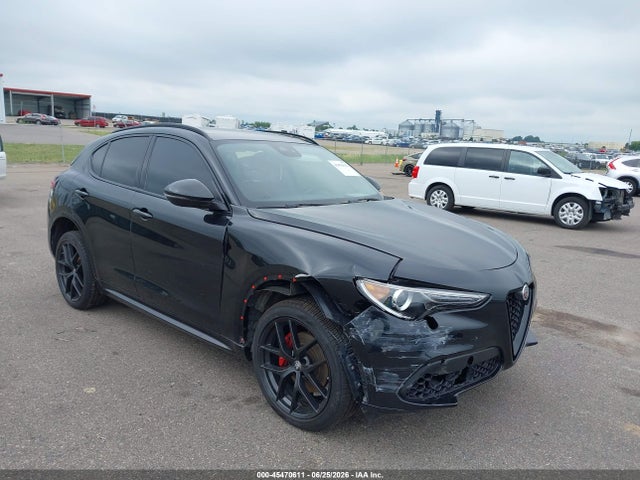 Продаж на аукціоні авто 2021 Alfa Romeo Stelvio Ti Awd, vin: ZASPAKBN1M7D14664, номер лоту: 45470611