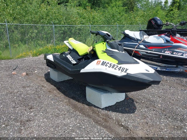 45470629 :رقم المزاد ، YDV56403A323 vin ، 2023 Seadoo Spark مزاد بيع