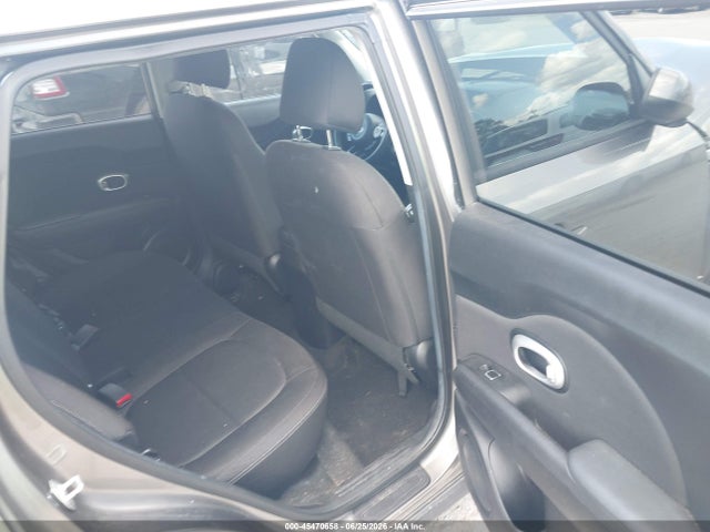 Продаж на аукціоні авто 2017 Kia Soul, vin: KNDJN2A22H7441407, номер лоту: 45470658