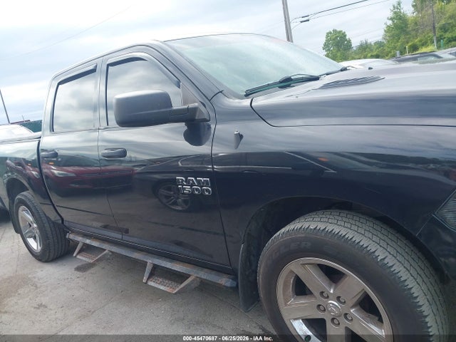 45470687 :رقم المزاد ، 1C6RR7KG1GS410070 vin ، 2016 Ram 1500 Express مزاد بيع