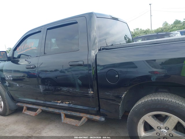 45470687 :رقم المزاد ، 1C6RR7KG1GS410070 vin ، 2016 Ram 1500 Express مزاد بيع
