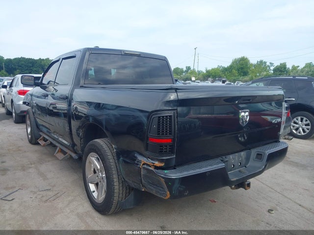 45470687 :رقم المزاد ، 1C6RR7KG1GS410070 vin ، 2016 Ram 1500 Express مزاد بيع