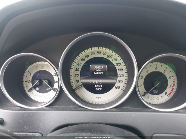 Продажа на аукционе авто 2013 Mercedes-benz C 300 Luxury 4matic, vin: WDDGF8AB2DR283374, номер лота: 45470693