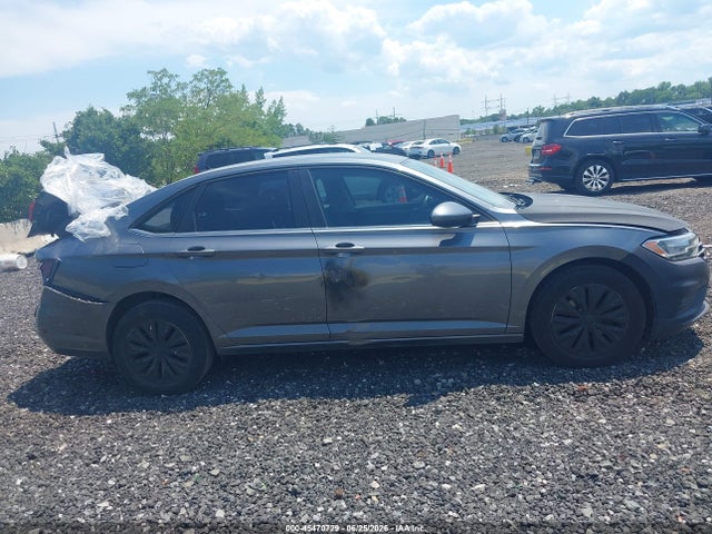 Продажа на аукционе авто 2019 Volkswagen Jetta 1.4t R-line/1.4t S/1.4t Se, vin: 3VWCB7BU6KM126182, номер лота: 45470729