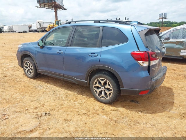 2019 Subaru Forester Premium მანქანა იყიდება აუქციონზე, vin: JF2SKAGC7KH521957, აუქციონის ნომერი: 45470743