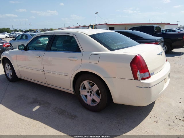 45470752 :رقم المزاد ، 2C3JA53G35H176197 vin ، 2005 Chrysler 300 Touring مزاد بيع