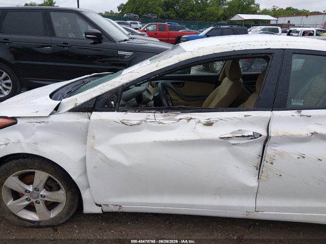 Auction sale of the 2012 Hyundai Elantra Gls, vin: 5NPDH4AE2CH073213, lot number: 45470768