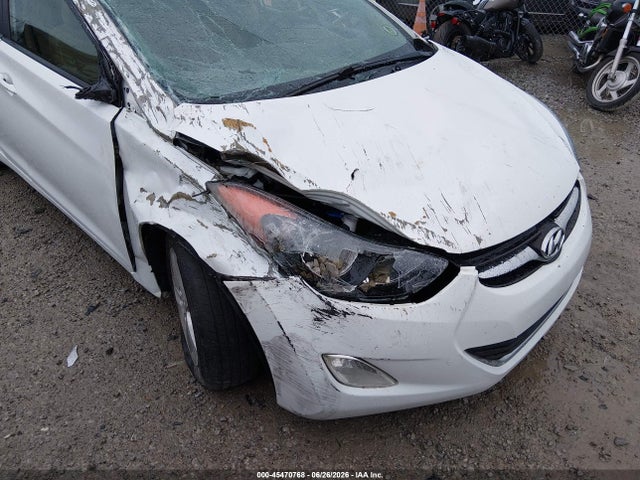 Auction sale of the 2012 Hyundai Elantra Gls, vin: 5NPDH4AE2CH073213, lot number: 45470768