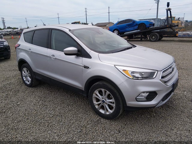 Ford ESCAPE SE 2019 1FMCU9GD2KUA65812 Image 1