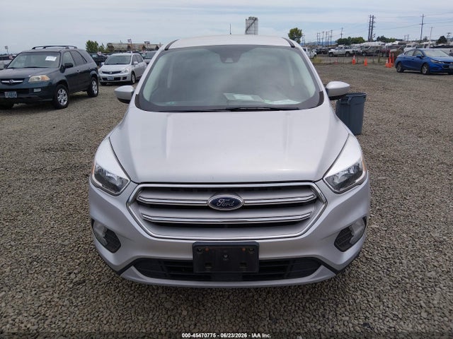 1FMCU9GD2KUA65812 Ford ESCAPE SE
