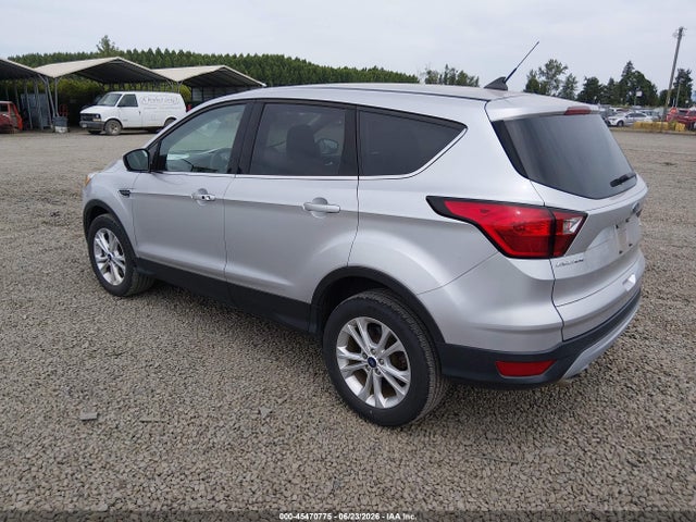 Ford ESCAPE SE 2019 1FMCU9GD2KUA65812 Image 3