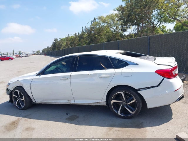 Auction sale of the 2019 Honda Accord Sport, vin: 1HGCV1F33KA013944, lot number: 45470777