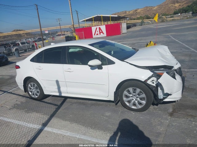 JTDBCMFE8P3004526 Toyota Corolla Hybrid Le